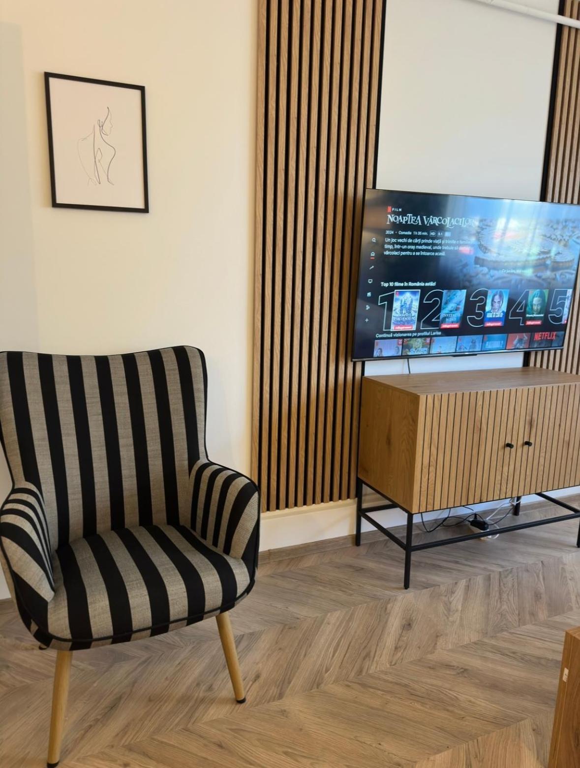 One Room Apartment- Self Check-In 24H Resita Exterior photo